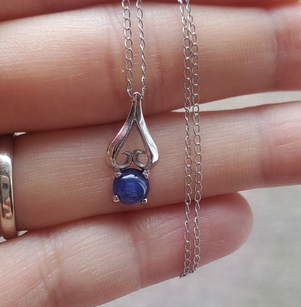 Genuine blue star sapphire necklace 14kt